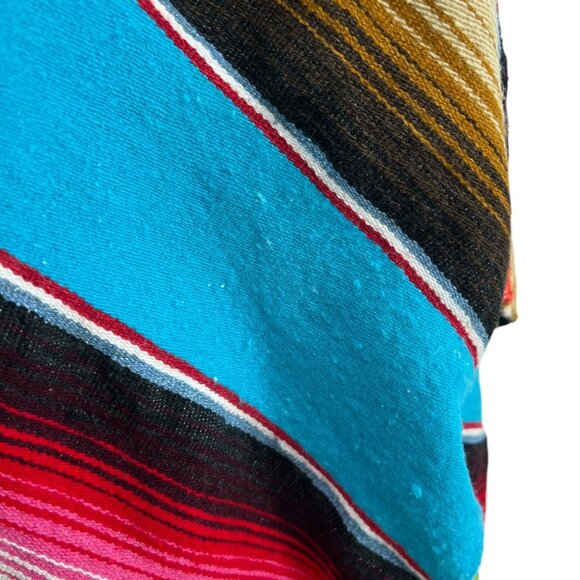 Pomponio Ranch Mexican Pattern Sarape - Picture 4 of 6